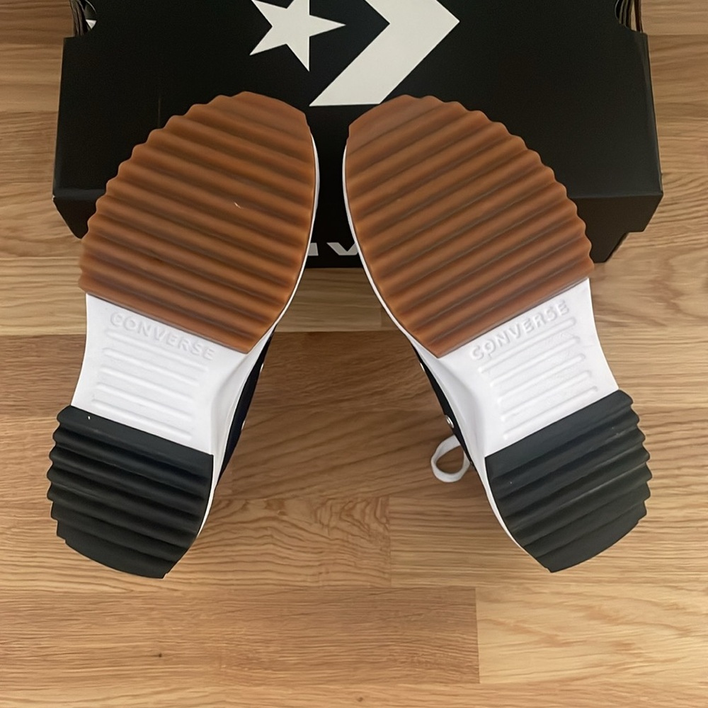Converse Women's Black White Platform Run Star Hike Sneakers - Picture 5 of 5